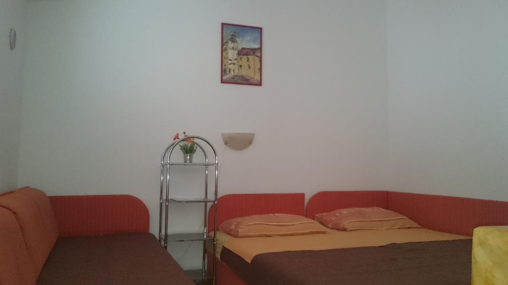 Apartments Mas-Rafaj Вир Экстерьер фото