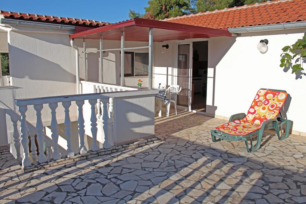 Apartments Mas-Rafaj Вир Экстерьер фото