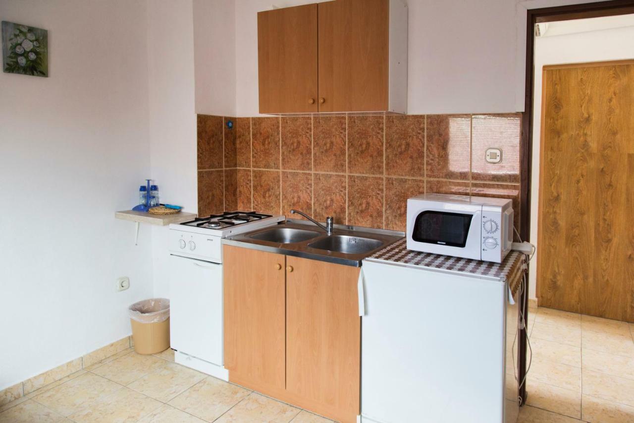 Apartments Mas-Rafaj Вир Экстерьер фото